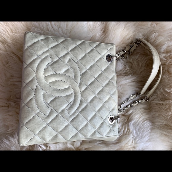 Authentic Chanel Caviar Petite Shopping Tote Ivory - Picture 10 of 17